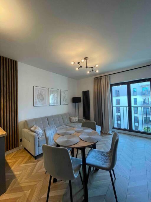 Port Praski Stylish Apartment Near Old Town Warsaw Exterior photo